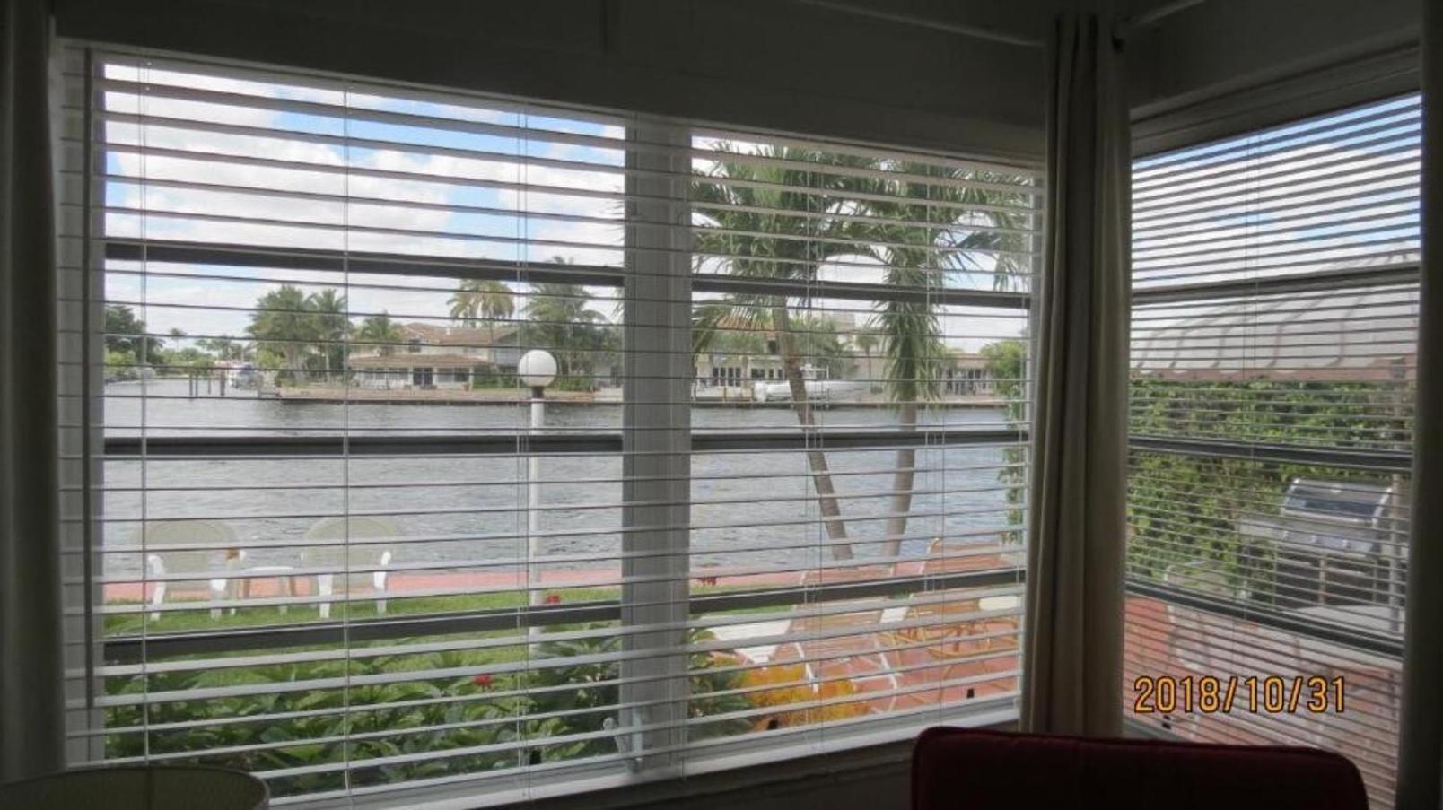 Studio Intracoastal Views! 5 Min Walk To The Beach Villa Pompano Beach Ngoại thất bức ảnh